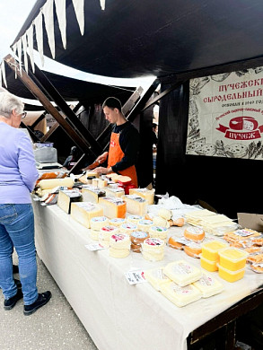 Более полутонны сыра продали на фестивале в Иванове
